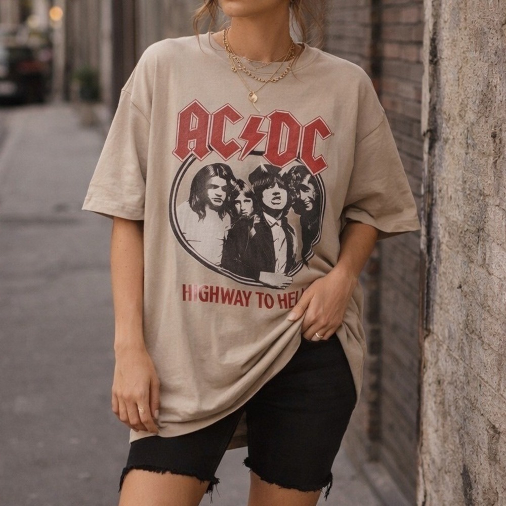 AC/DC Highway to Hell Graphic T-Shirt Mens XL Tan Beige Short Sleeve Rock Band
